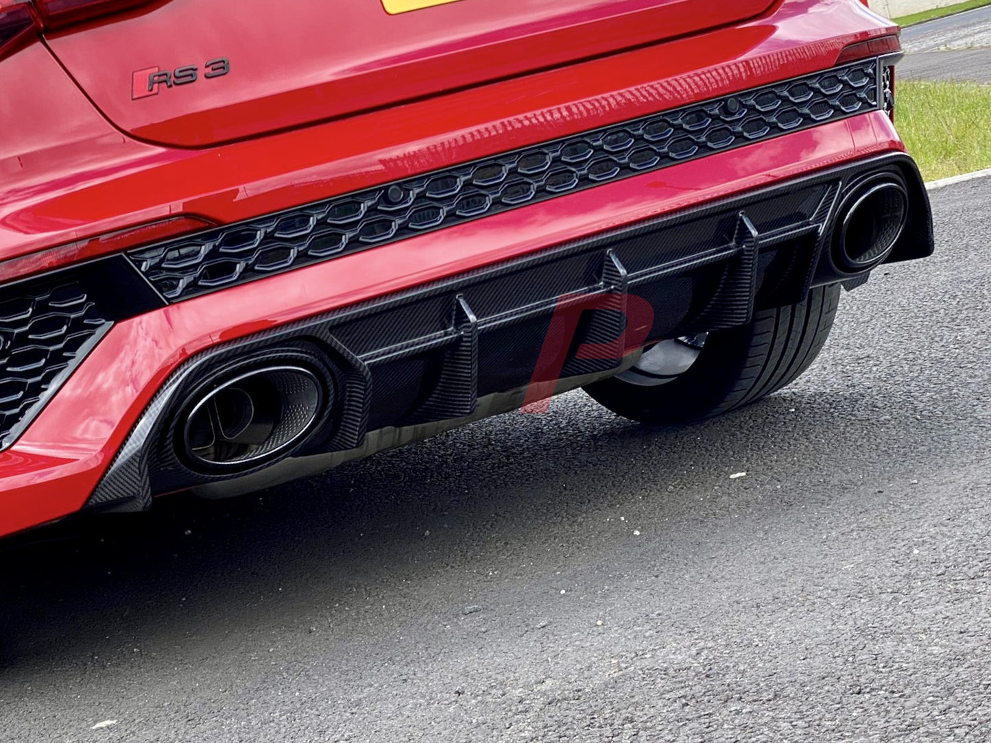 AUDI RS3 8Y GEN 1 CARBON FIBRE DIFFUSER