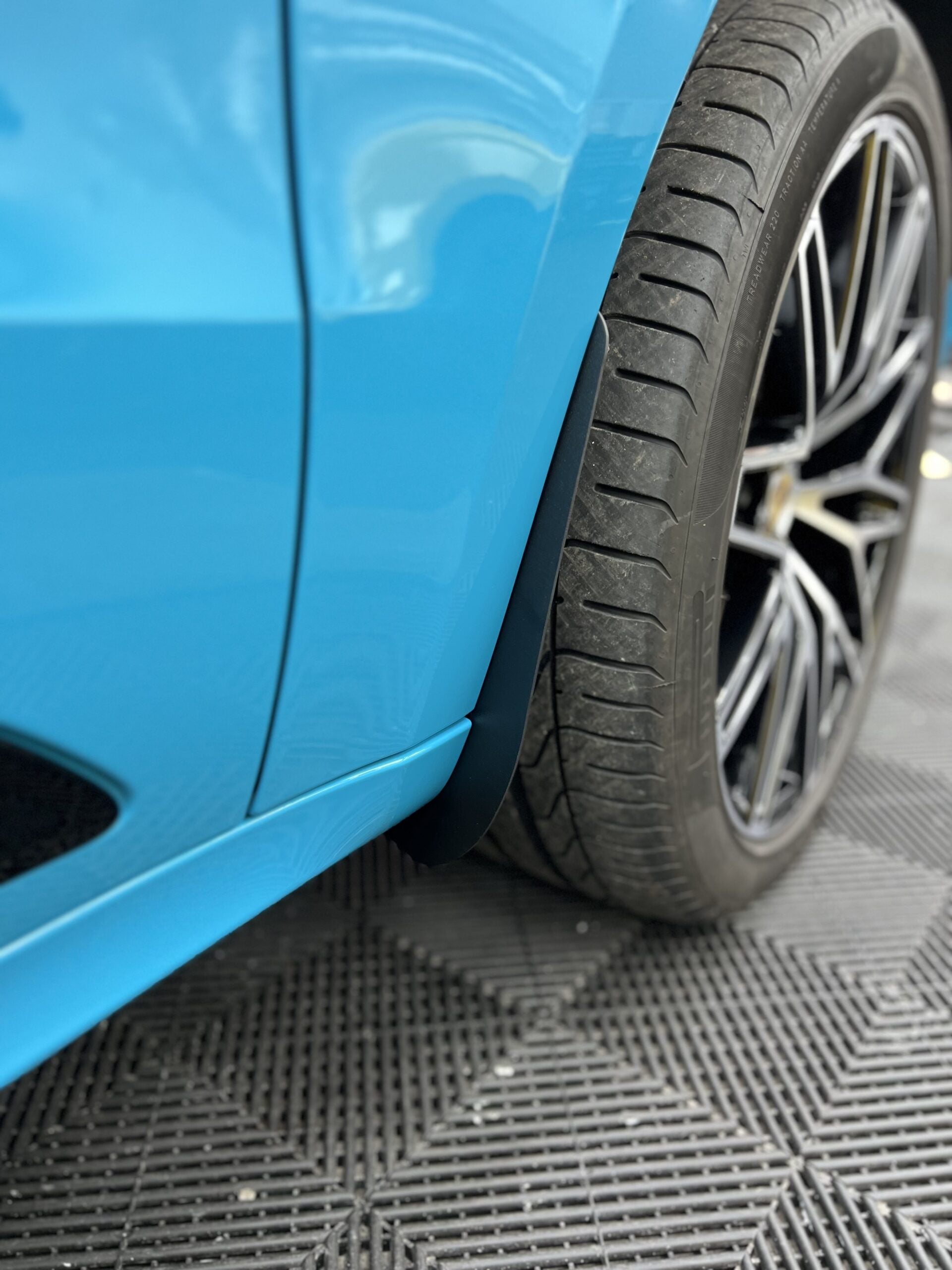 Porsche 911/Macan/Taycan Front Arch Guards Mudflaps - Protection