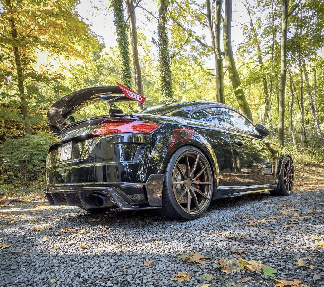 TTRS 8S FL Aero Kit – Full Dry Carbon Package for Audi 2019+ Facelift Models