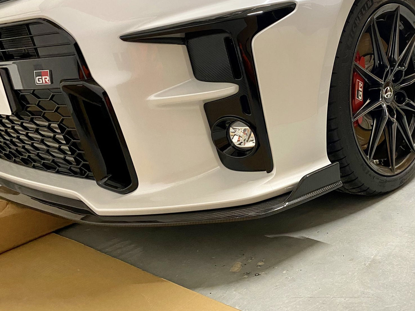 Yaris GR Carbon Splitter – Dry Carbon Front Lip for Toyota GR Yaris