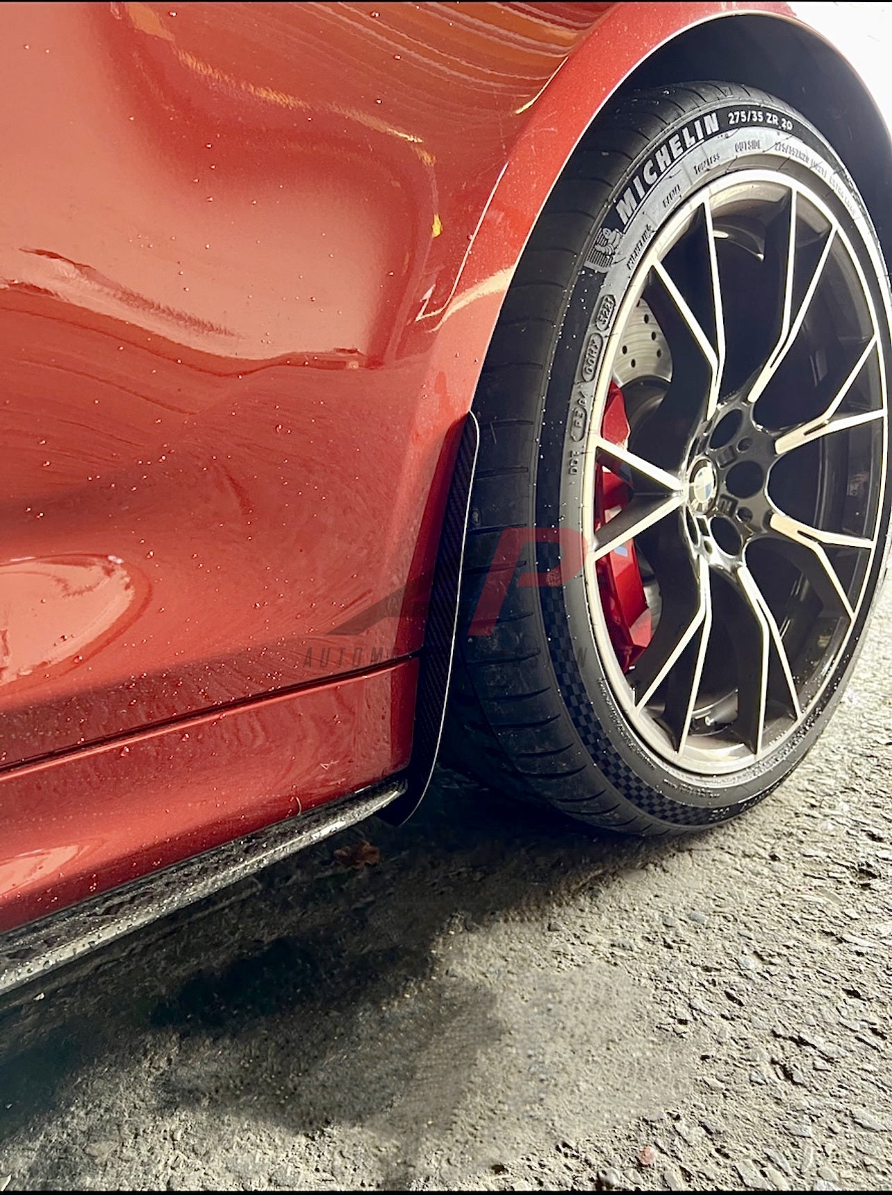 BMW M5 F90 Front Carbon Fiber Arch Guards/Mud Flaps