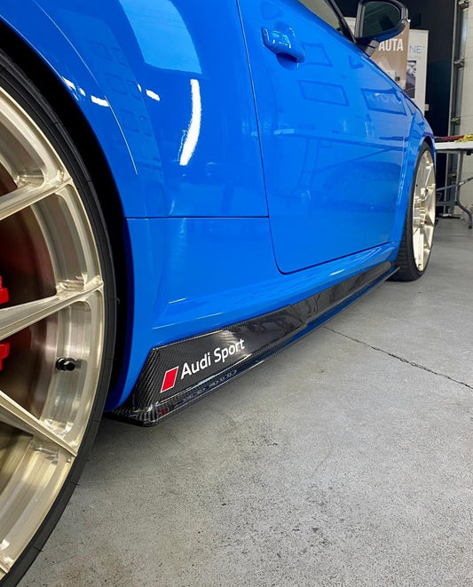 TT 8S Side Skirts – AUDI CARBON FIBRE SIDE SKIRTS FACELIFT 2020+