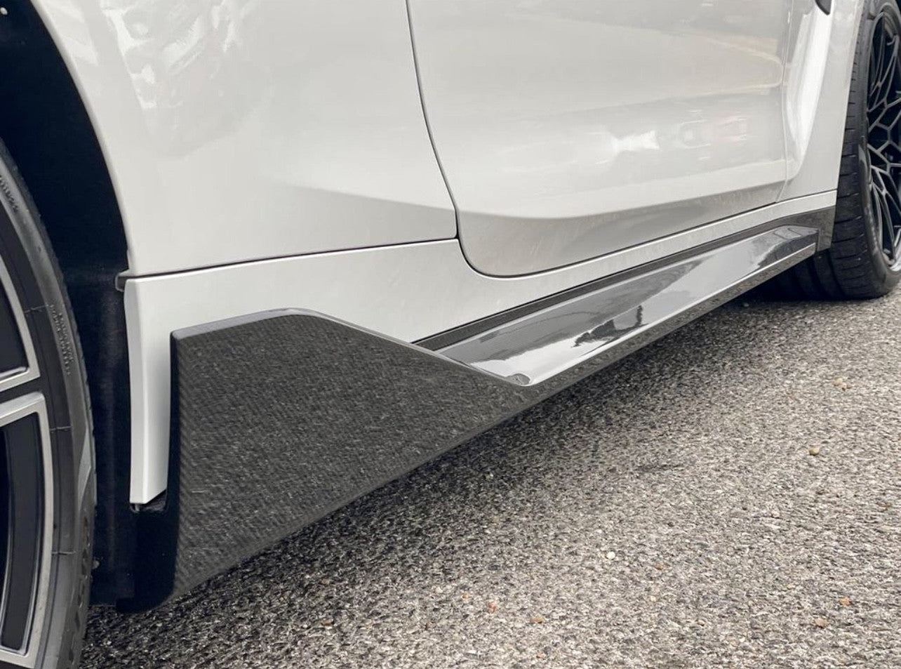 BMW M3/M4 G80/81/82/83 Dry Carbon Side Skirts MP Style