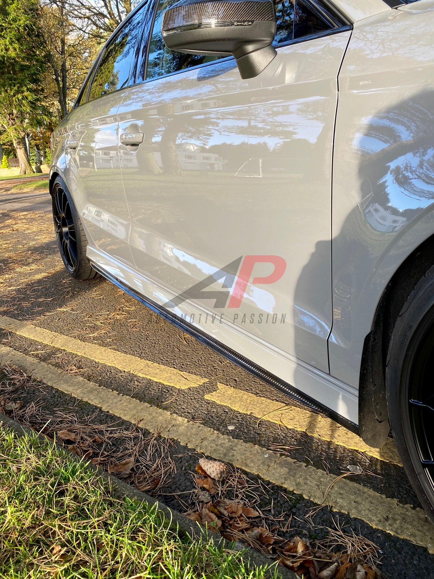 Audi RS3 8V Sedan Dry Carbon Fibre Side Skirts