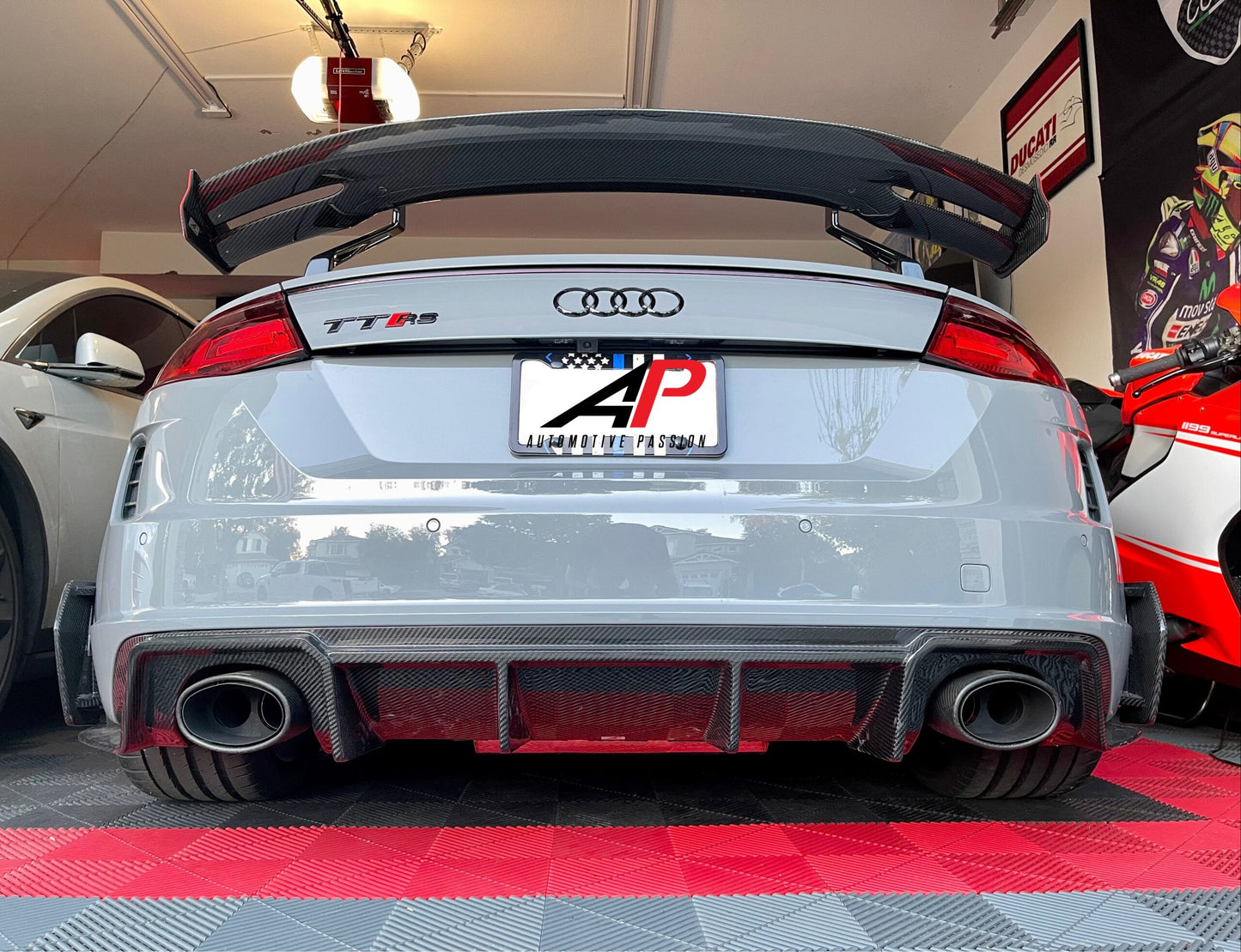Carbon Fibre Rear Diffuser – Audi TTRS 8S FL 2020+ Aerodynamic Upgrade