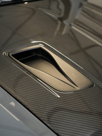 GT4 RS STYLE HOOD – PORSCHE 981/718 GT4 DRY CARBON FULL FUNCTIONAL BONNET