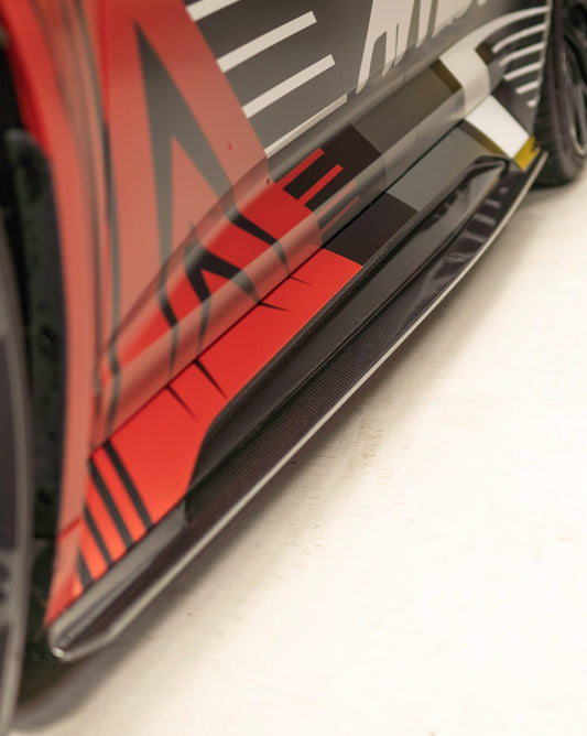 RS6 C8 Side Skirts – AUDI RS6/RS7 C8 Dry Carbon SKIRTS