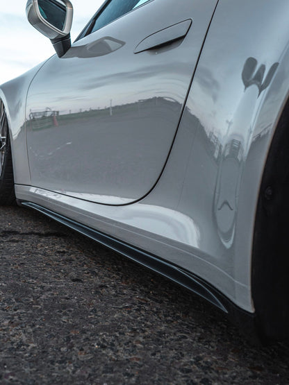 PORSCHE 911 992.1 CARERRA CARBON SIDE SKIRTS SILL REPLACEMENT
