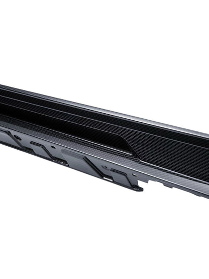 R8 GEN 2 GT SKIRTS - AUDI R8 FULL REPLACEMENT 1 PIECE SKIRT/SILLS GT STYLE 2016-2023