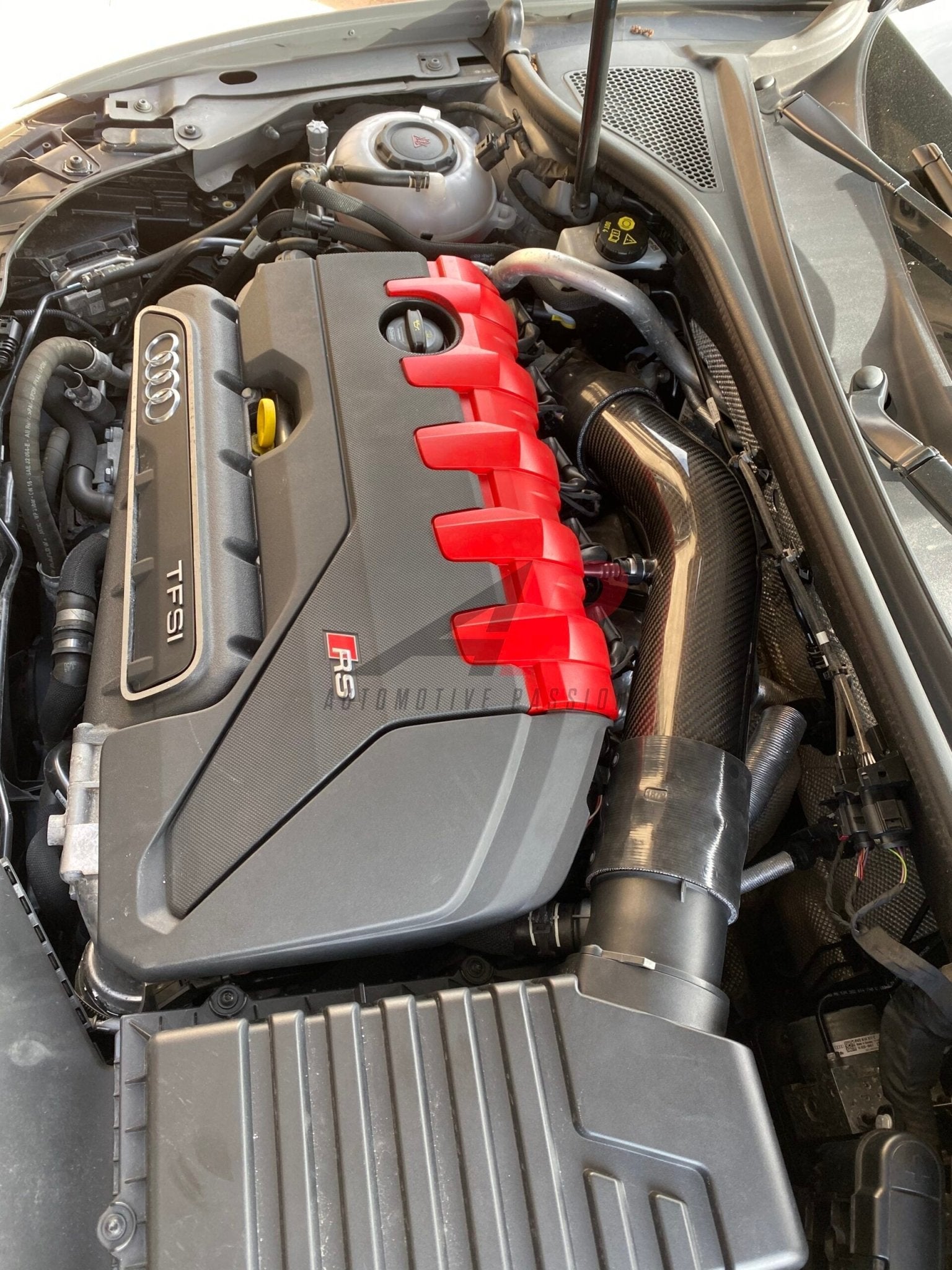 Audi Carbon Intake Pipe – 3.5” Inlet for RS3 8V FL & TTRS 8S