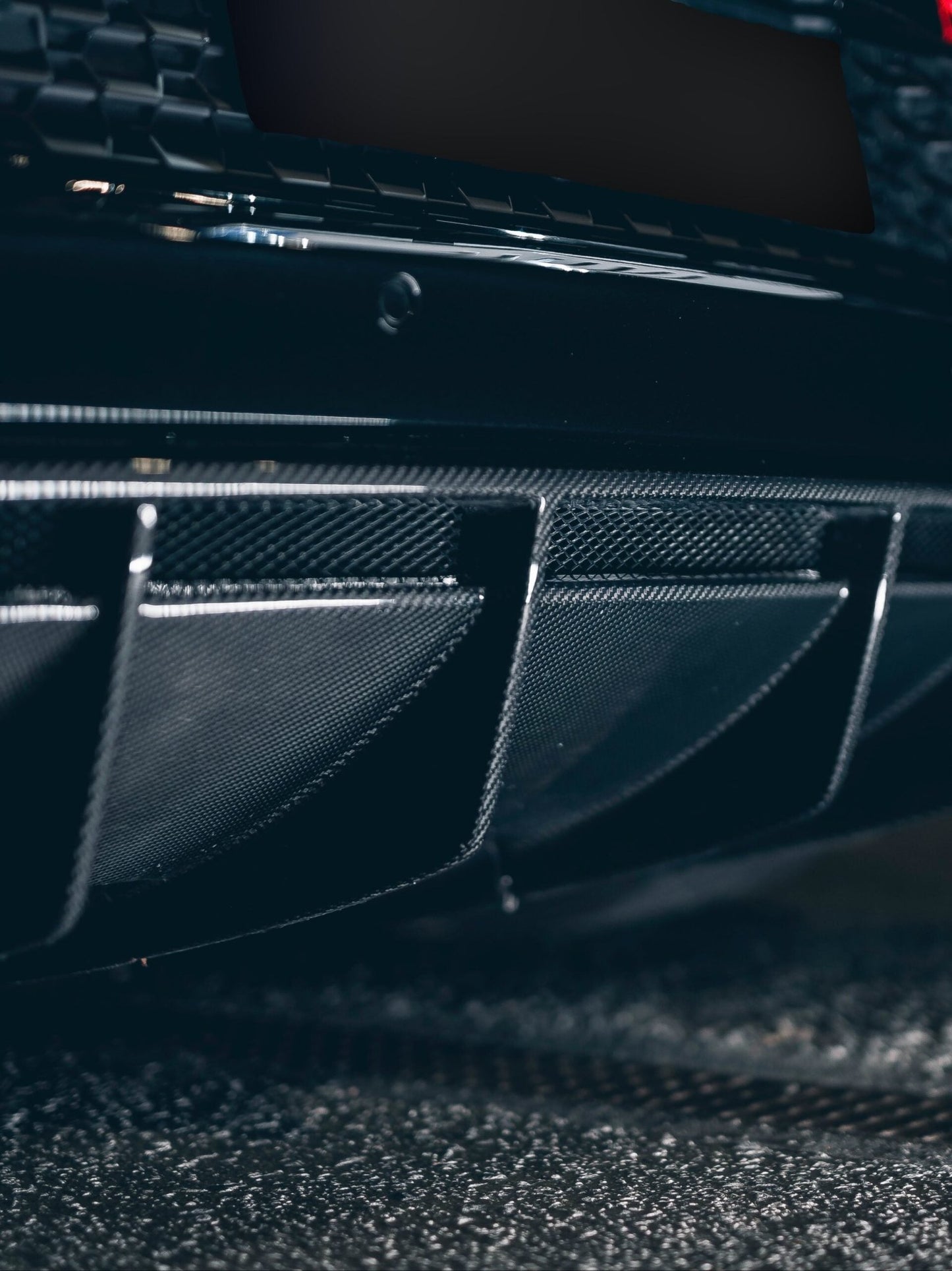 Audi R8 Carbon Fiber Rear Diffuser W Side Elements Gen 2 (2019+)