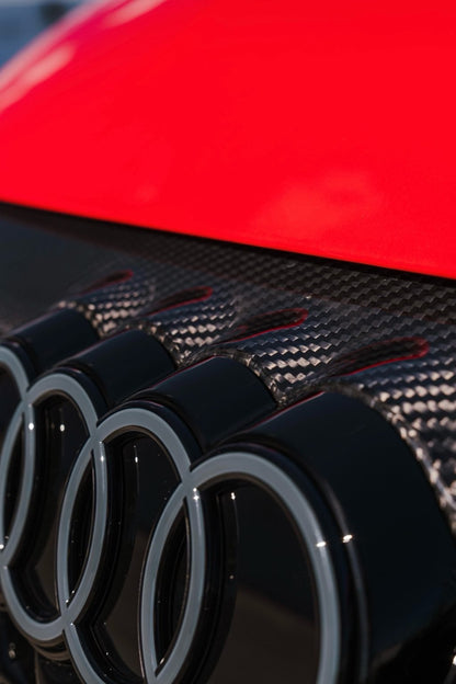 AUDI RS3 8Y GEN 2 – CARBON FULL GRILLE SURROUND REPLACEMENT (GEN 2 FL 8.5)