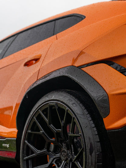 Carbon Fiber Fender Flares for Lamborghini Urus
