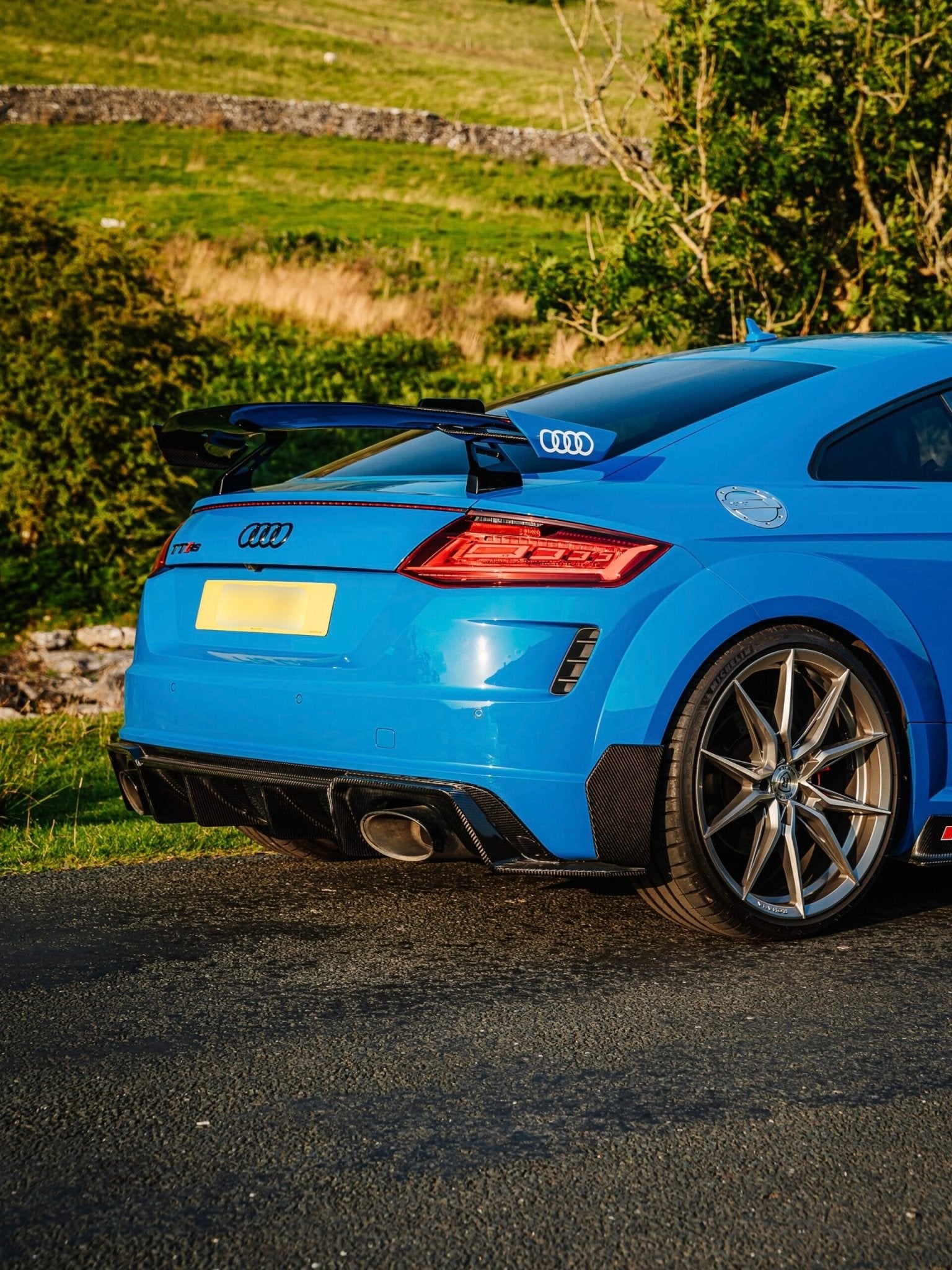 Carbon Fibre Rear Diffuser – Audi TTRS 8S FL 2020+ Aerodynamic Upgrade
