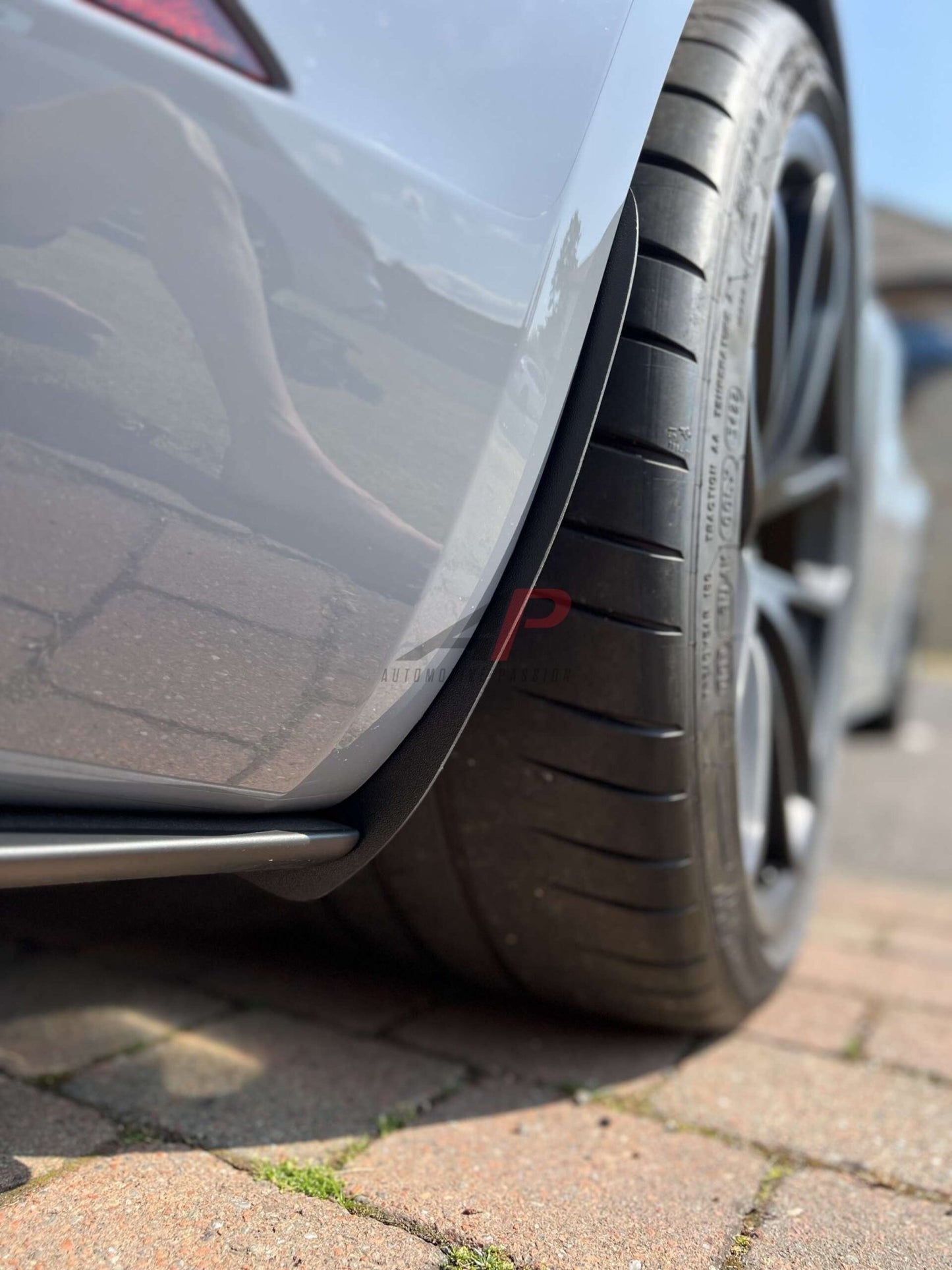 Cayman GT4 Arch Guards – Porsche 981/718 GT4/GTS Mudflaps & Fender Protection Kit