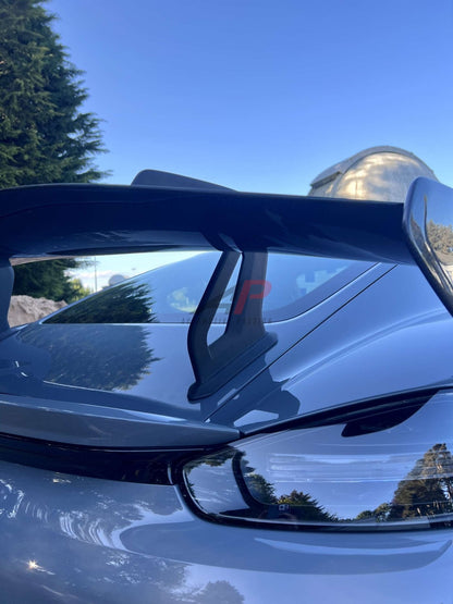 GT4 RS Style Spoiler – Porsche 981/718 Cayman GT4 Carbon Wing Upgrade