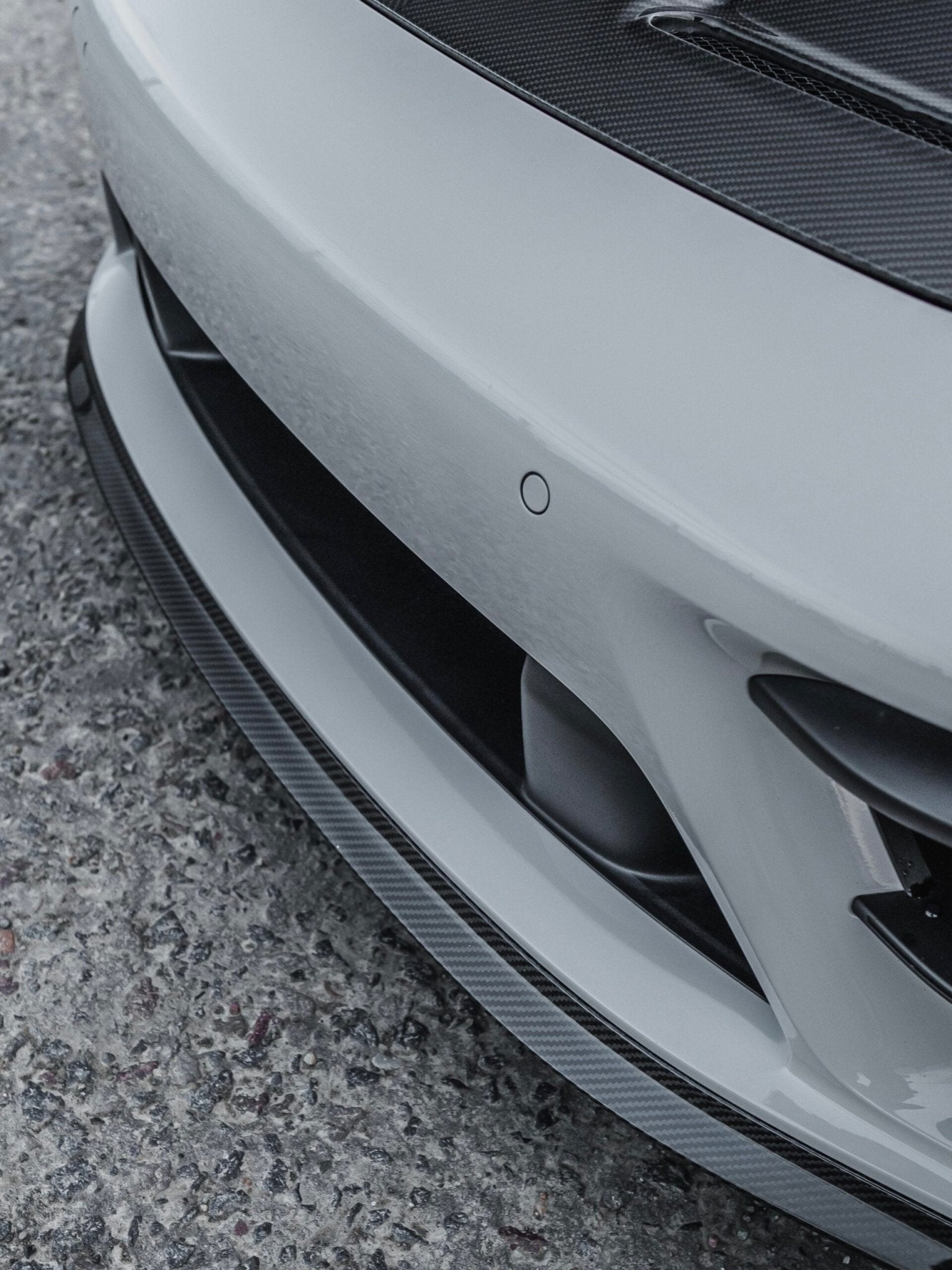PORSCHE 911 992.1 CARERRA CARBON FIBER FRONT SPLITTER INSERT