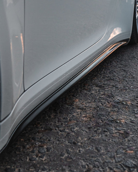 PORSCHE 911 992.1 CARERRA CARBON SIDE SKIRTS SILL REPLACEMENT