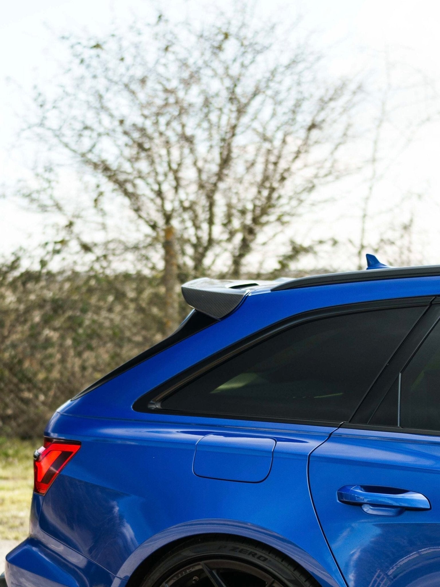 RS6 C8 Roof Spoiler – Dry Carbon Rear Wing Extension for Audi Avant