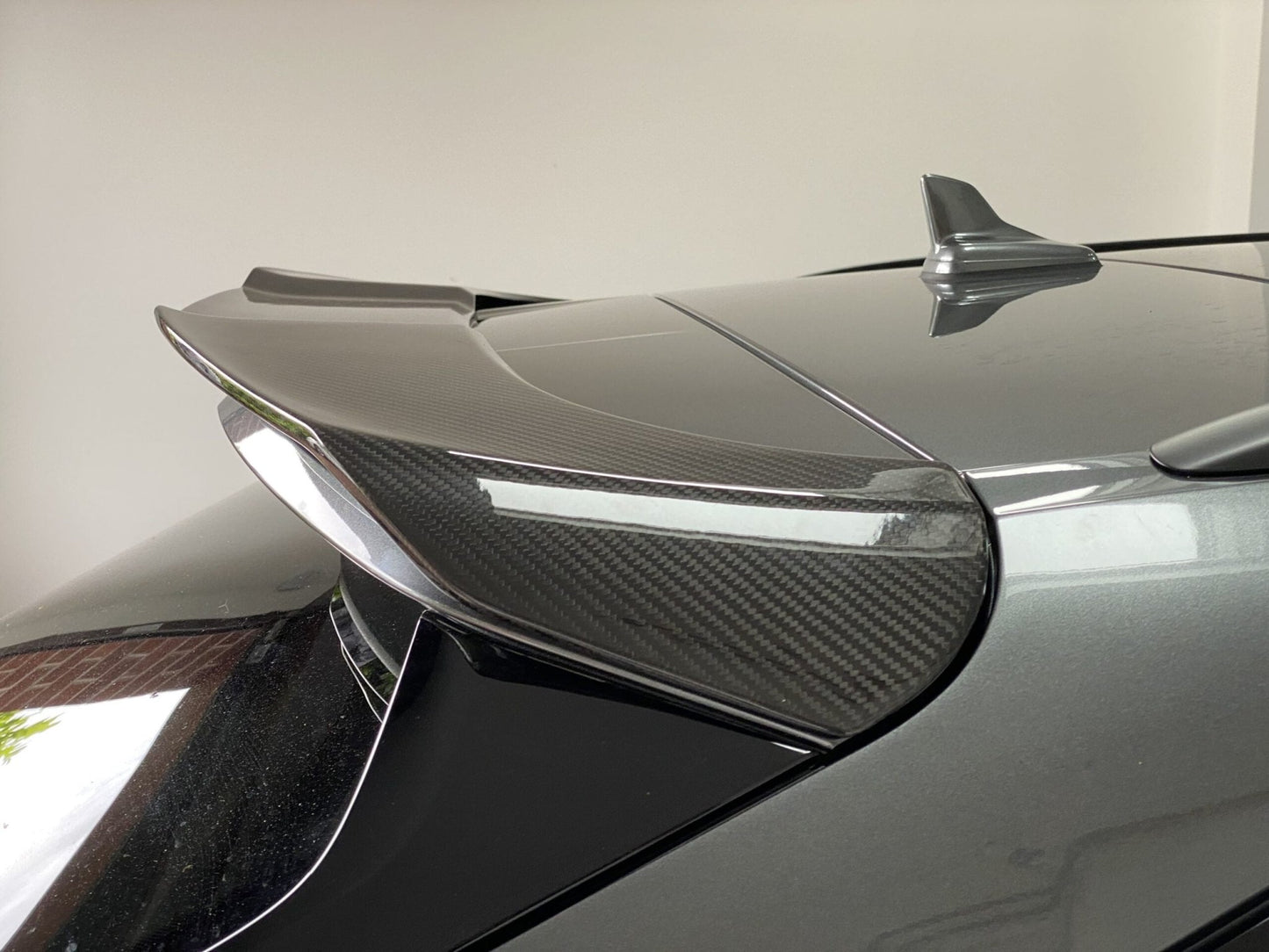 RS6 C8 Roof Spoiler – Dry Carbon Rear Wing Extension for Audi Avant