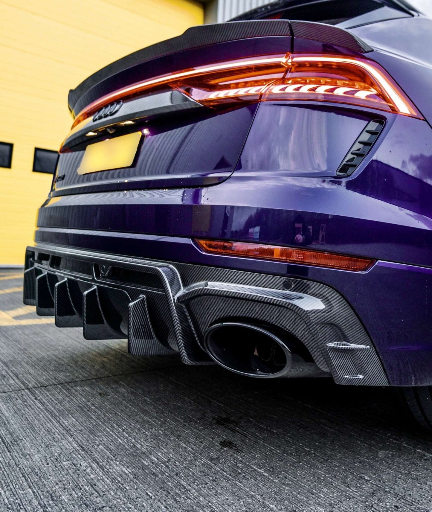 RSQ8 Carbon Rear Diffuser – Audi RSQ8 Carbon Fiber Rear Splitter Upgrade