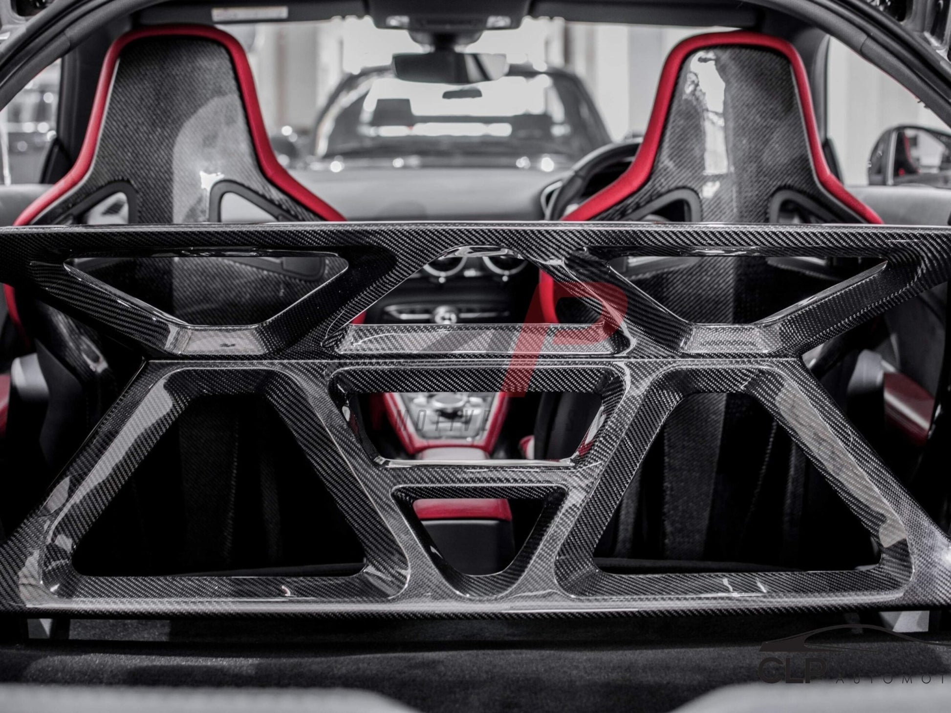TT 8S Carbon Strut Brace – Rear Seat Delete & Chassis Upgrade