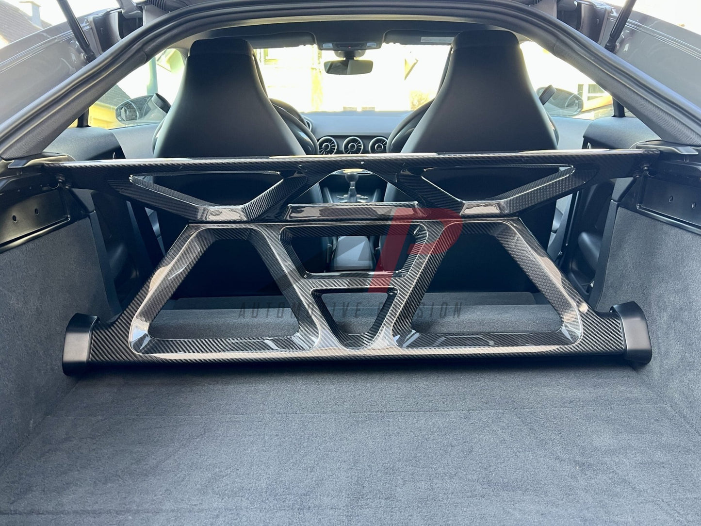 TT 8S Carbon Strut Brace – Rear Seat Delete & Chassis Upgrade