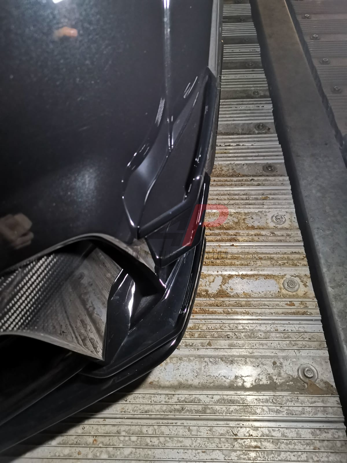 TTRS 8S Front Canards – Pre-Facelift Aero Blades Set of 6